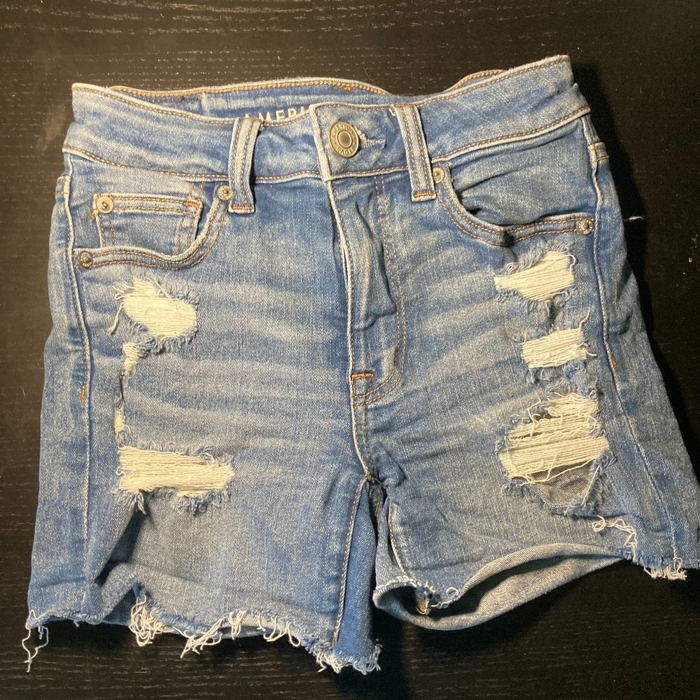 American Eagle Hi-Rise Ripped Jean Shorts Size: 00